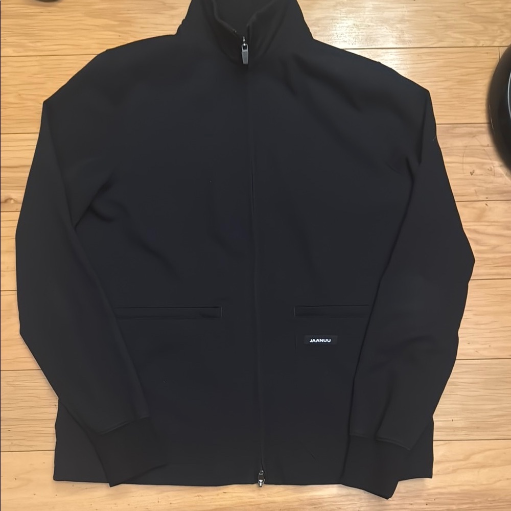 Jaanuu Scrub Jacket